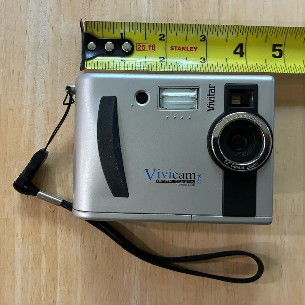 Vivitar vintage vivicam